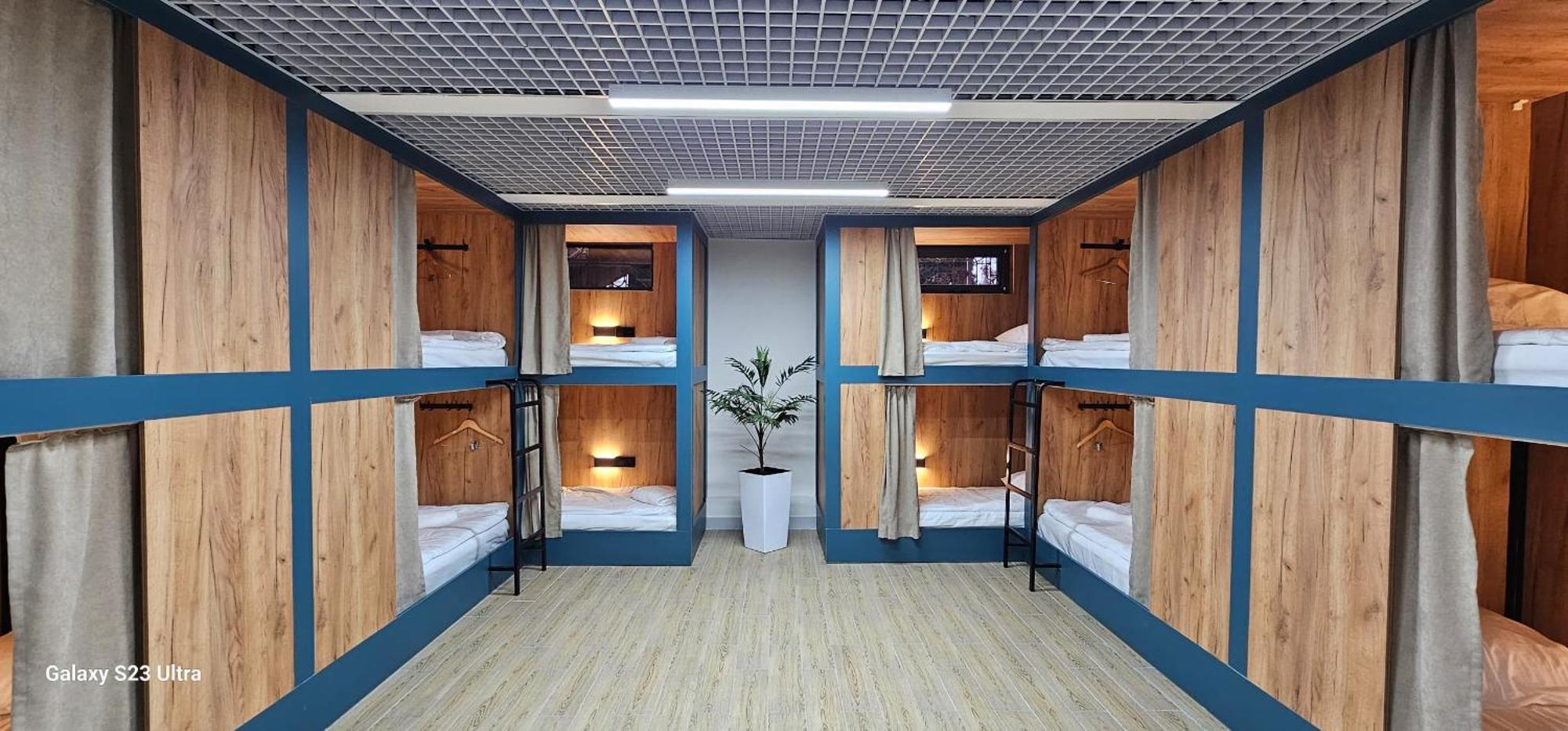 Ocean Hostel Oš Exteriér fotografie